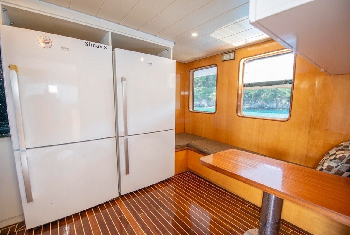 Simay s Motor Yacht