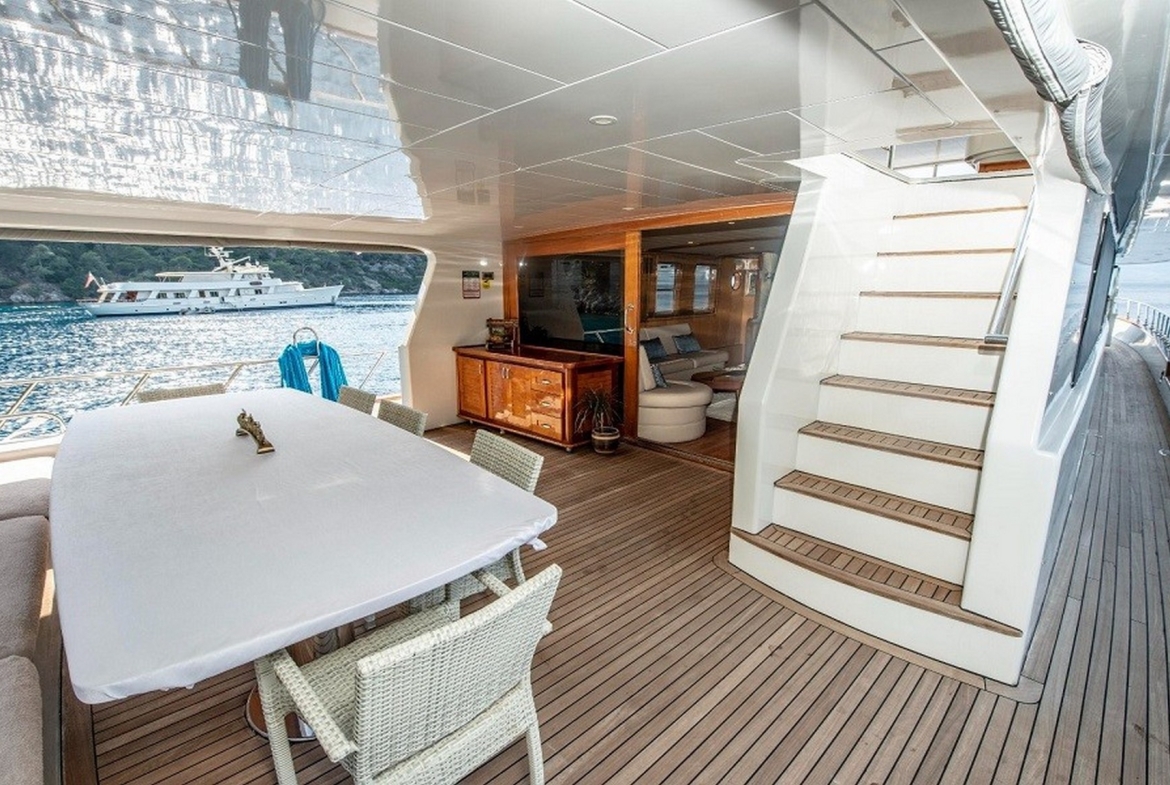 Simay s Motor Yacht