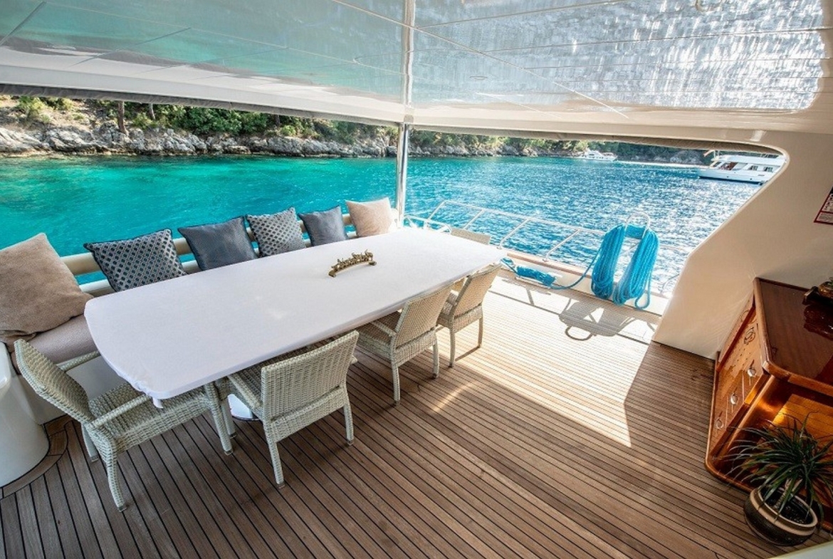 Simay s Motor Yacht