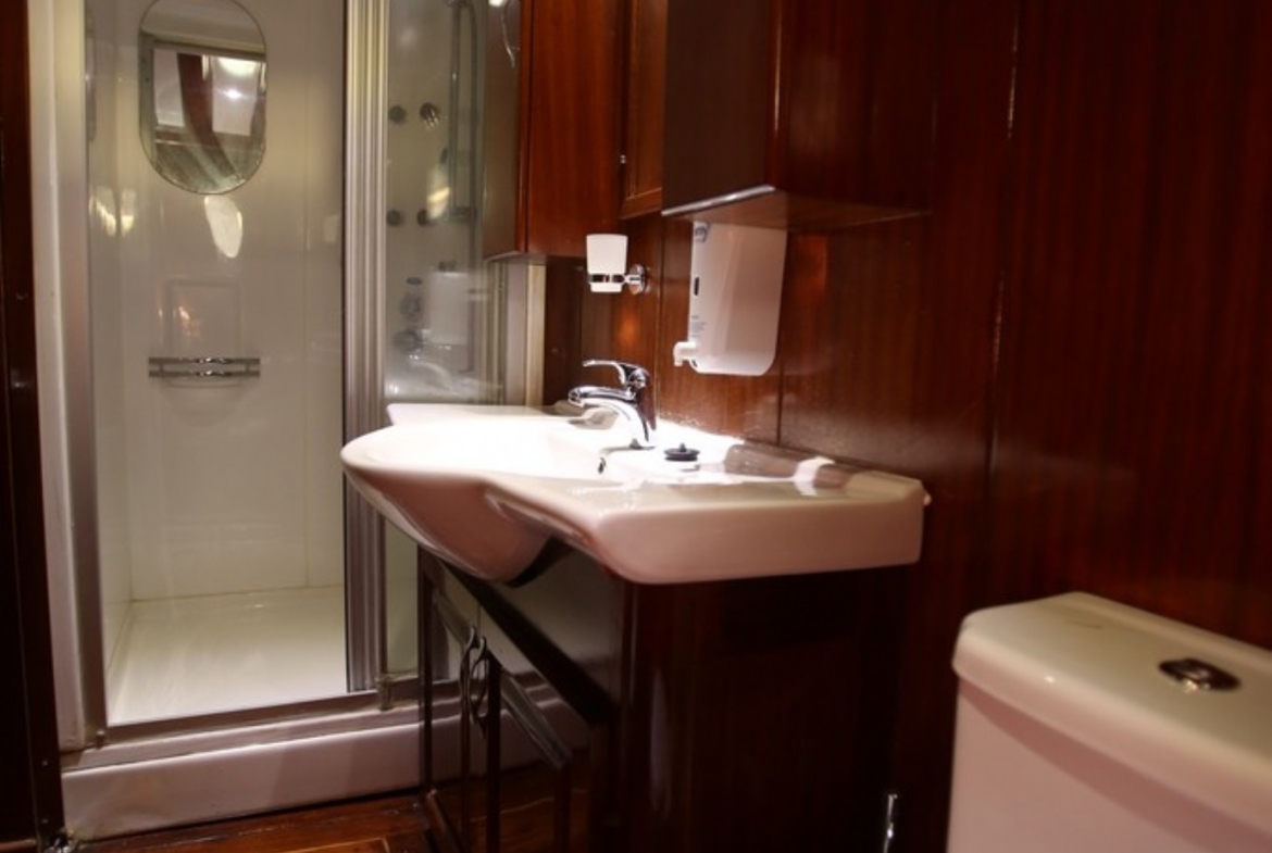 semercioglu gulet yacht 40 meters 10 cabins 20 passanger gulet Fethiye Marmaris bodrum Turkey