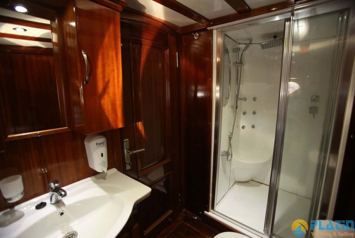 semercioglu gulet yacht 40 meters 10 cabins 20 passanger gulet Fethiye Marmaris bodrum Turkey